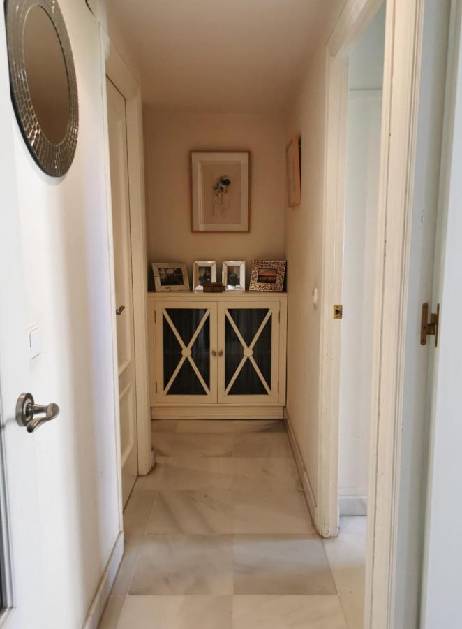 Habitacion Agradable Con Bano Individual Sevilla Exterior foto