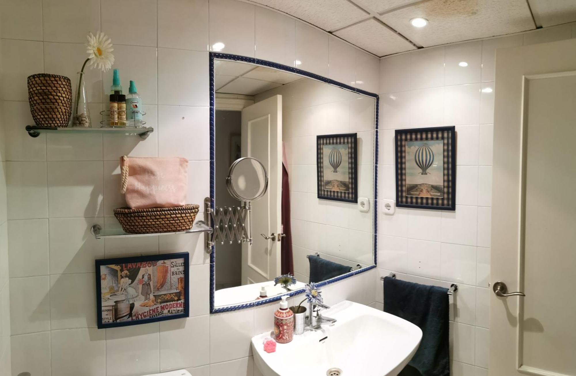Habitacion Agradable Con Bano Individual Sevilla Habitación foto